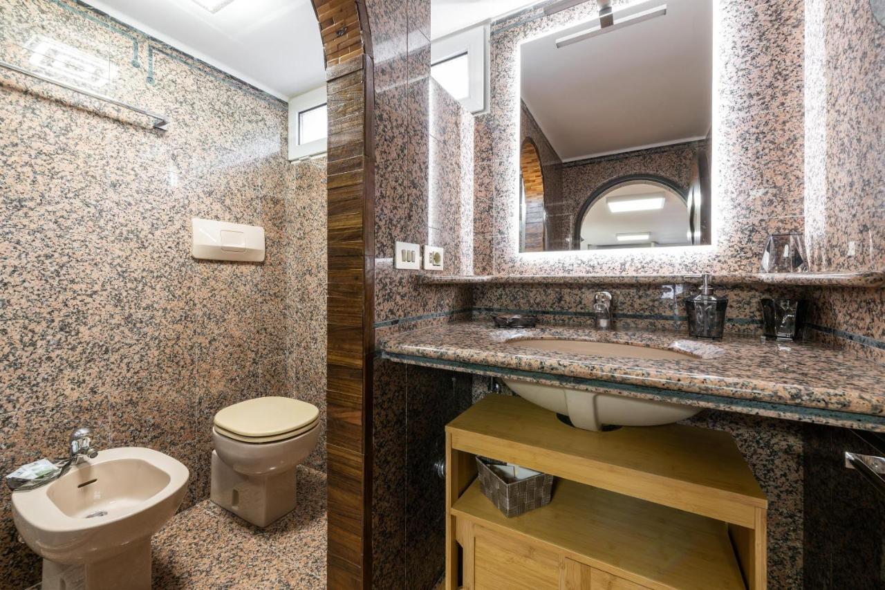 La Casa Davanti Al Mare Quartu SantʼElena Dış mekan fotoğraf